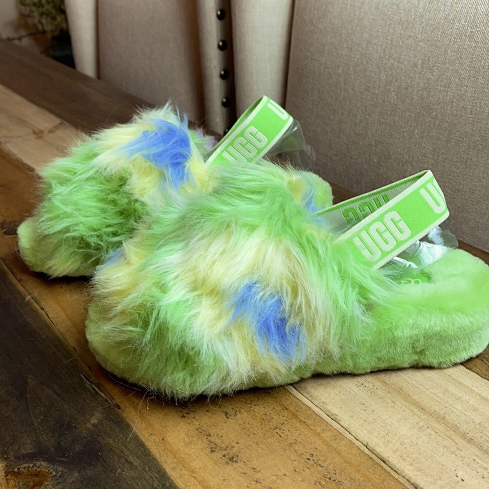 UGG FLUFF YEAH TIE DYE Slide Slipper Sandals - Picture 2 of 8